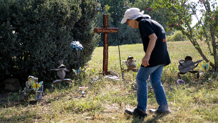 Parents of innocent bystander killed in Independence police chase seek change to pursuit policy