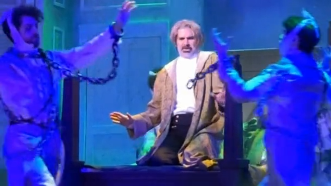 Lexington Theatre Company's 'Christmas Carol' stands out 'in a good way'