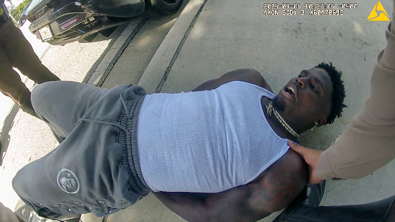 Miami-Dade police release body-cam footage of Tyreek Hill being handcuffed and detained before Dolphins’ game