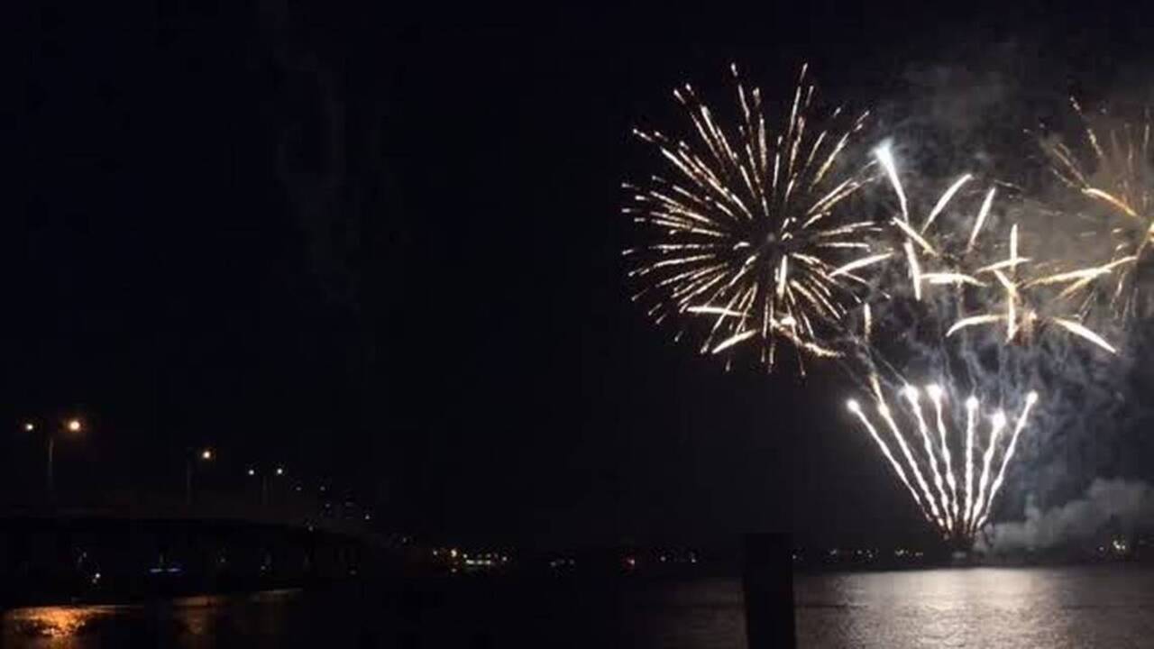 Initial crowd estimates top 100,000 for Bradenton Area River Regatta