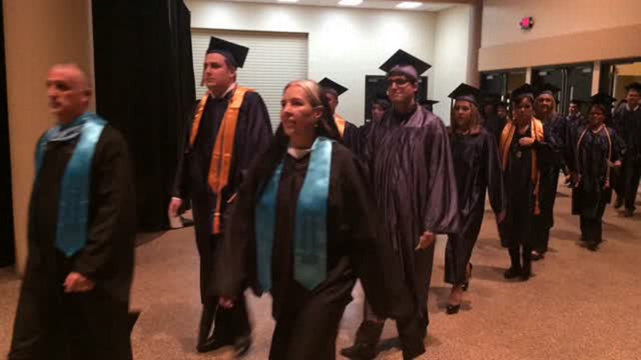State College of Florida, Manatee-Sarasota, celebrates 247 graduates 