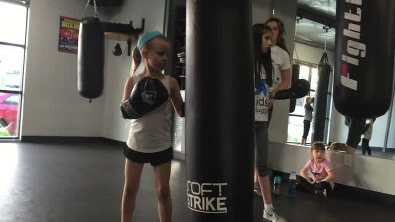 Sacramento children drop gadgets, move to a new beat at Kids Unplugged