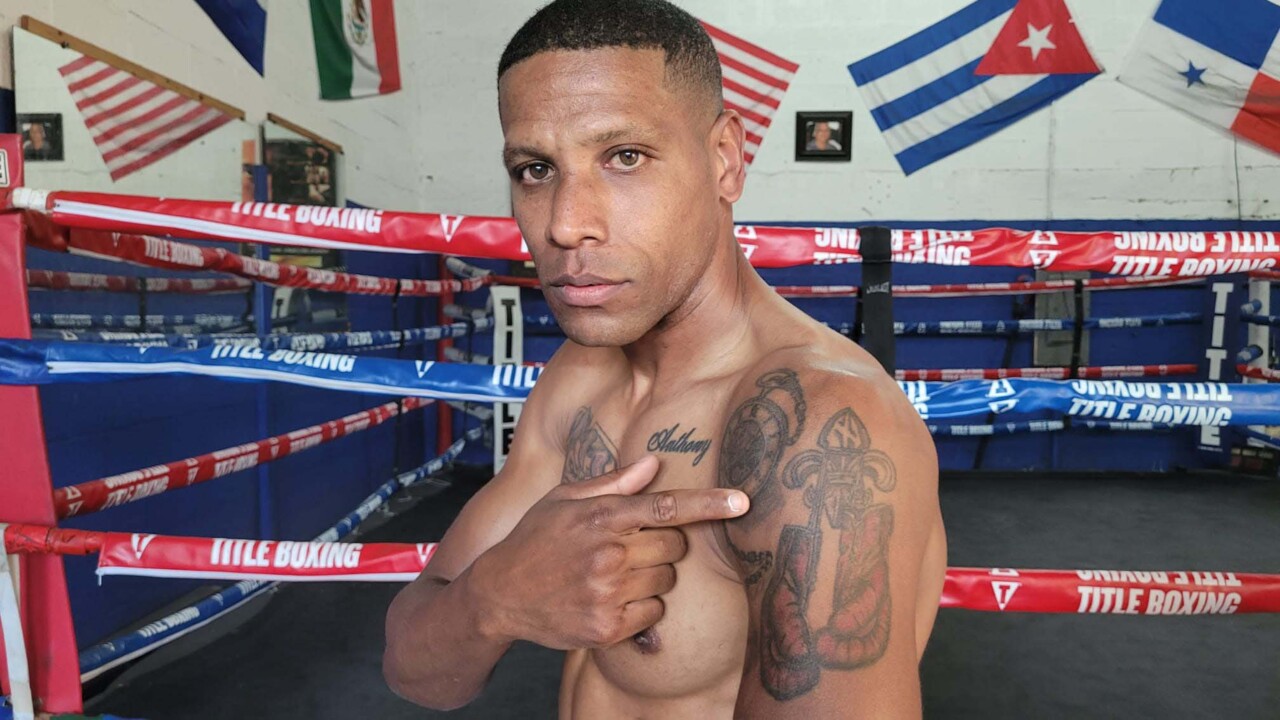 Adráan Lescay: un tatuaje de libertad en el boxeo cubano