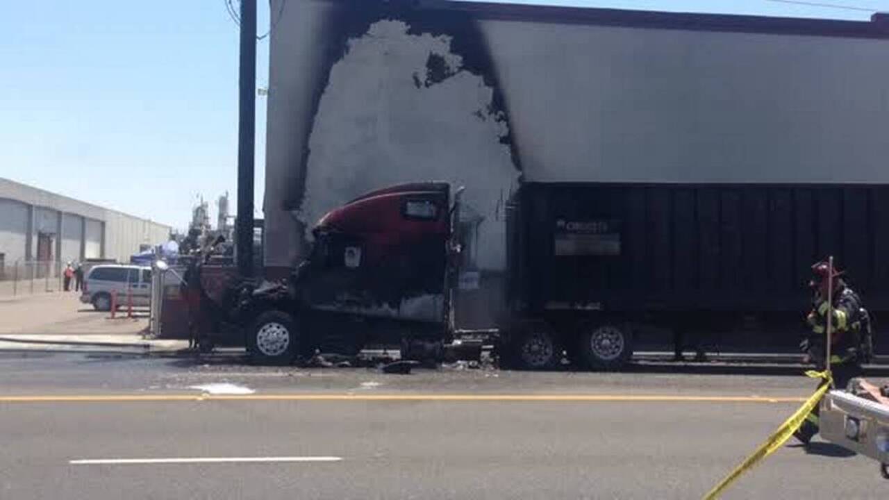 Truck Fire Spreads To Building In Downtown Modesto