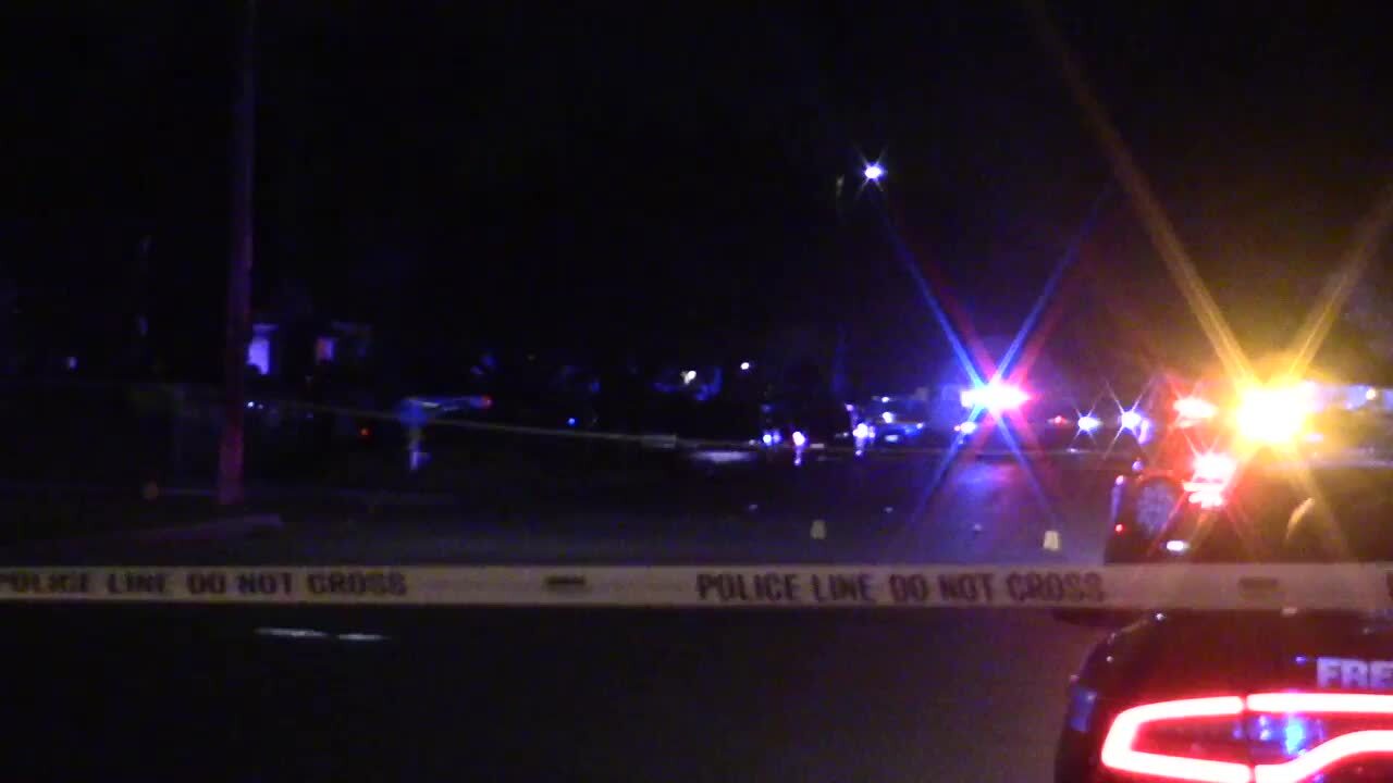Man is chased in a car in east-central Fresno and is shot | Fresno Bee