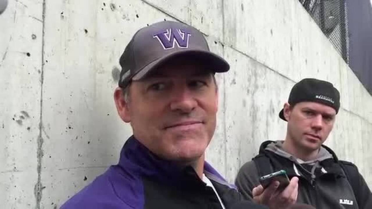 Defensive coordinator Pete Kwiatkowski talks Day 1 of Huskies fall camp
