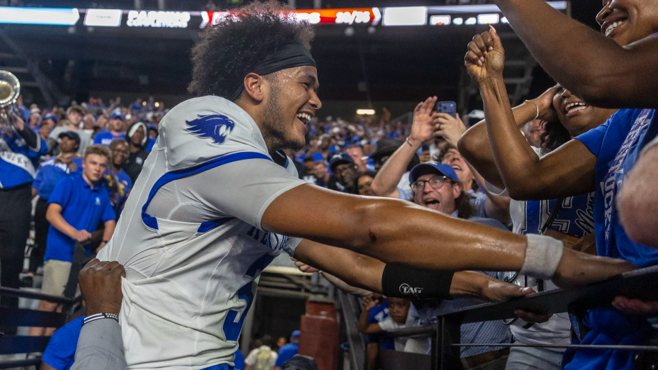 Slideshow: Kentucky football beats South Carolina 35-34 in OT
