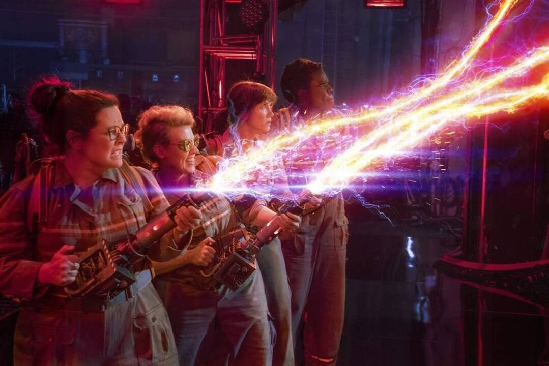 Get a sneak peek of the new ‘Ghostbusters’
