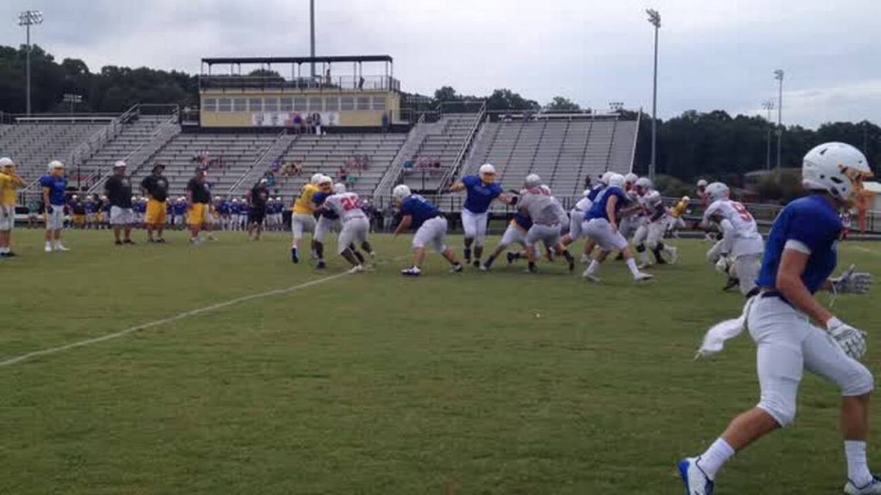 Fort Mill plays South Pointe to draw in football scrimmage