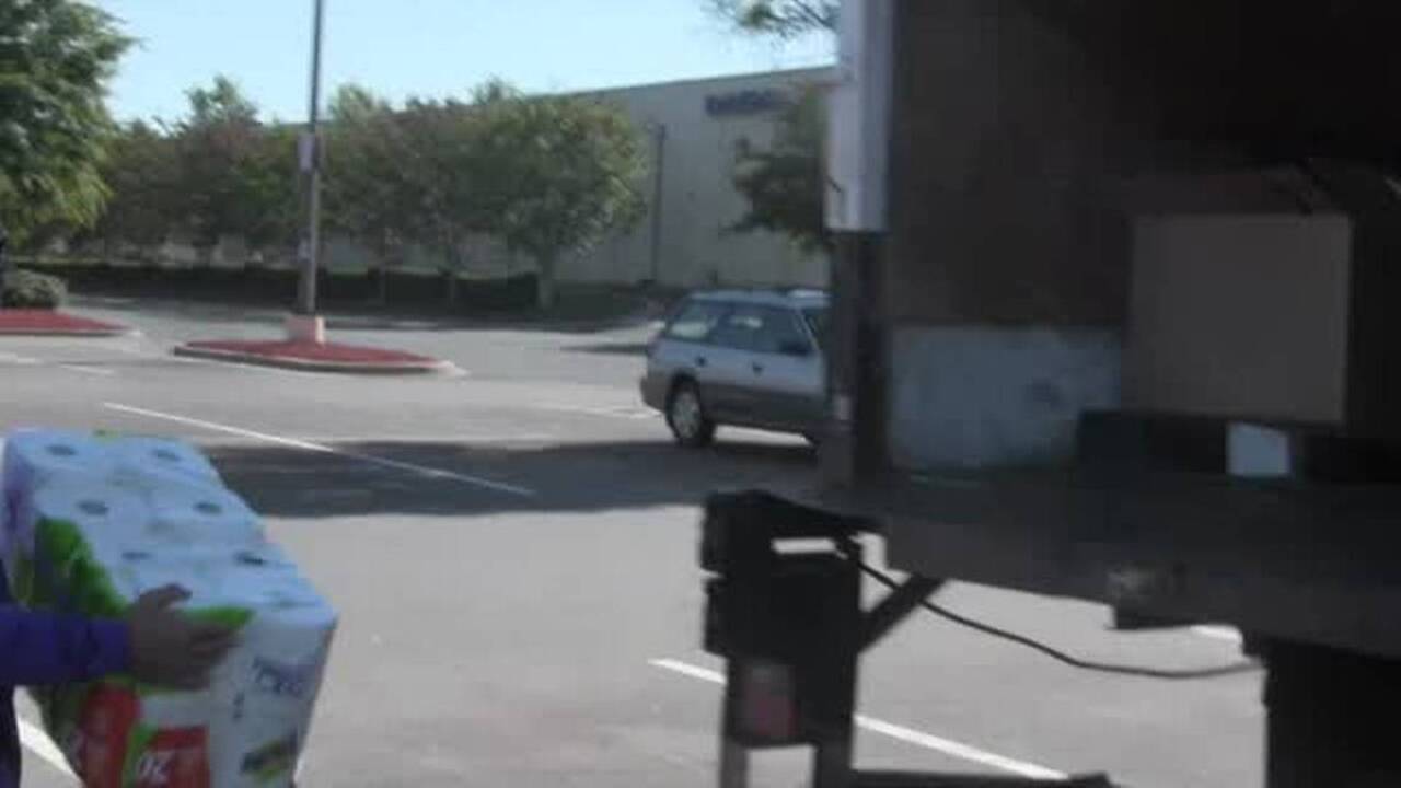 'Homes, cars underwater': South Carolina donors seek help for North Carolina flood victims 