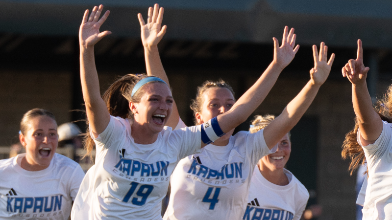 Kapaun soccer team beats defending state champ Bishop Carroll
