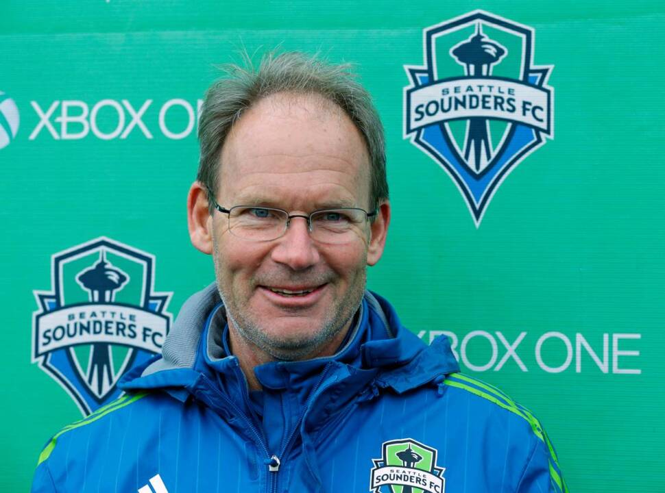 Sounders coach Brian Schmetzer on Clint Dempsey's status, MLS Cup preparation