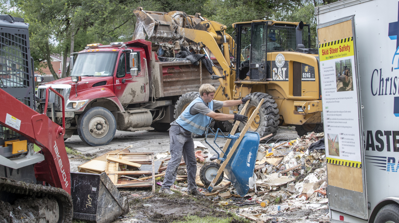 ‘What’s the holdup?’ A month after flooding, some East St. Louis residents are still displaced