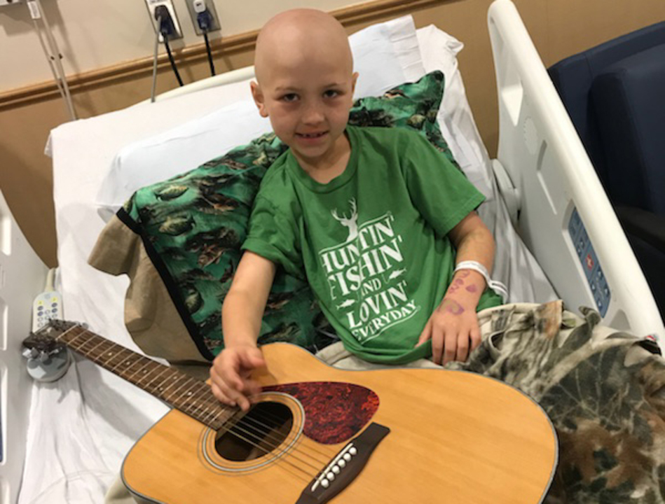 Colin Bales sings a little ‘Huntin’, Fishin’ and Lovin’ Every Day’