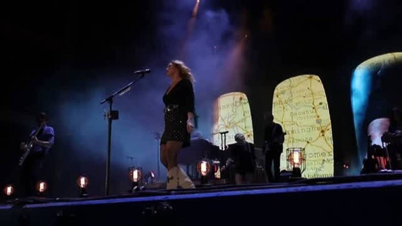 Miranda Lambert shines bright at Off the Rails festival