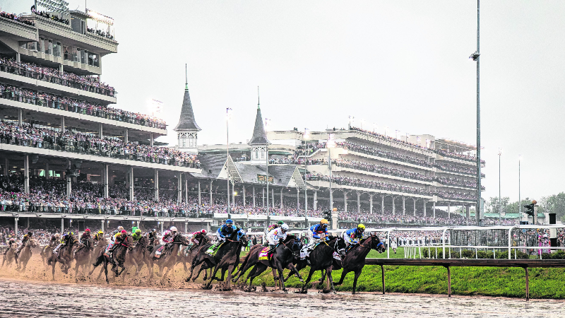 Timelapse: See Churchill Downs from dawn to dusk on Kentucky Derby Day 2025