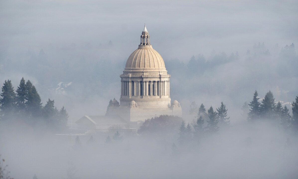 How the battle for the 10th Congressional District seat is going with 2 weeks to go