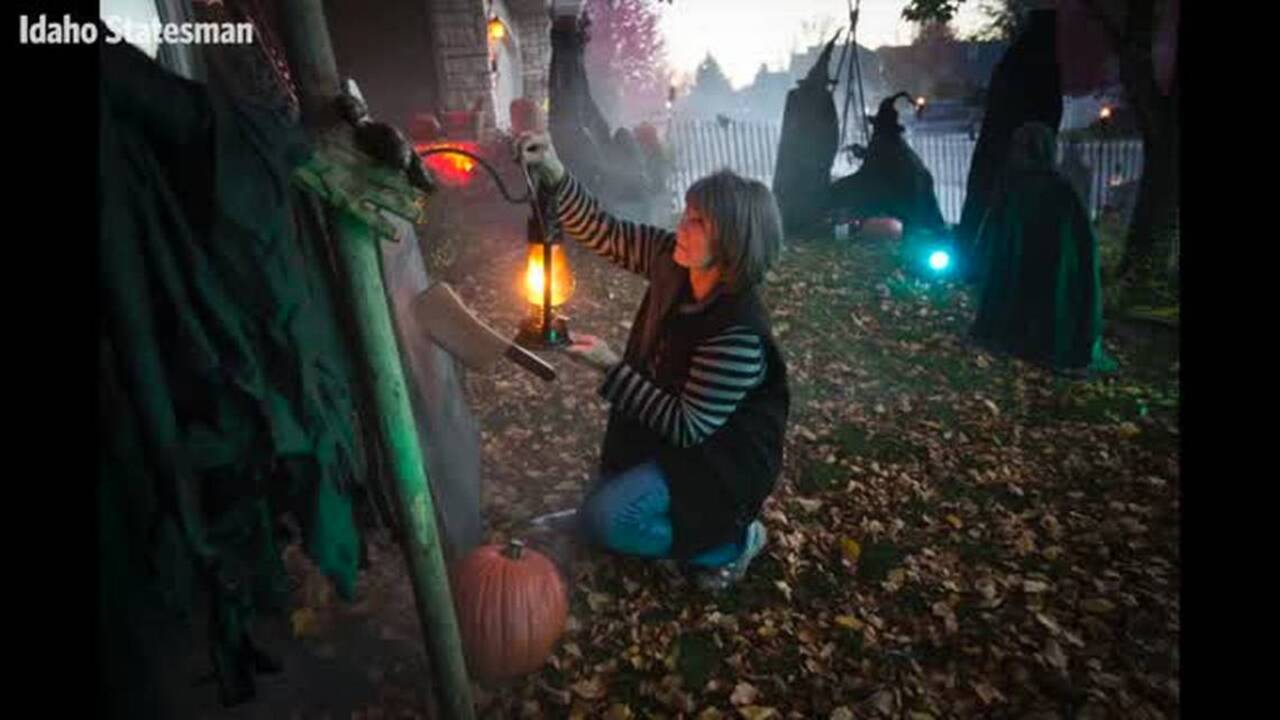 Video: It’s Halloween through and through at this Eagle house