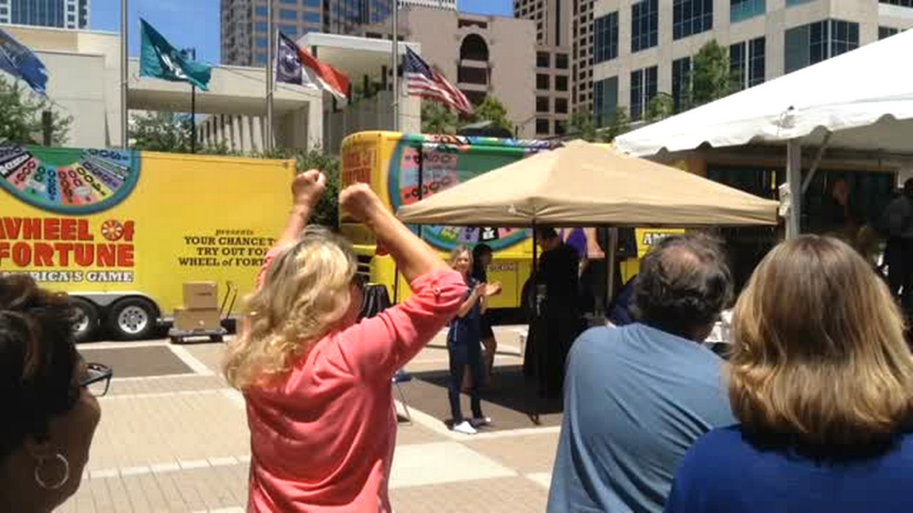 ‘Wheel of Fortune’ looking for contestants in Savannah. Here’s how you can be on the show