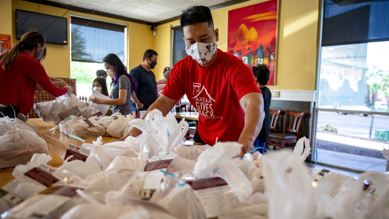 Unsung Heroes: Nonprofit Pho for Seniors hopes to warm hearts while feeding Sacramento seniors