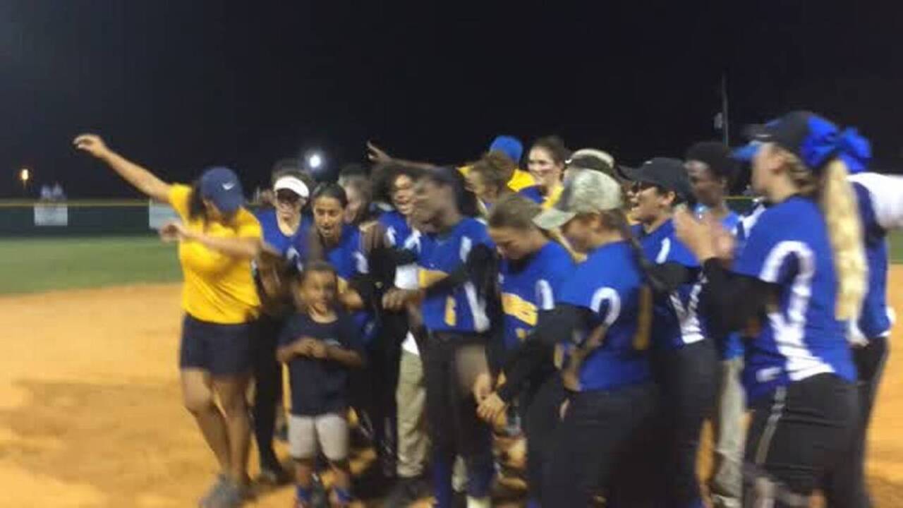 Final Four bound! Bayshore Bruins shut out Wauchula Hardee 