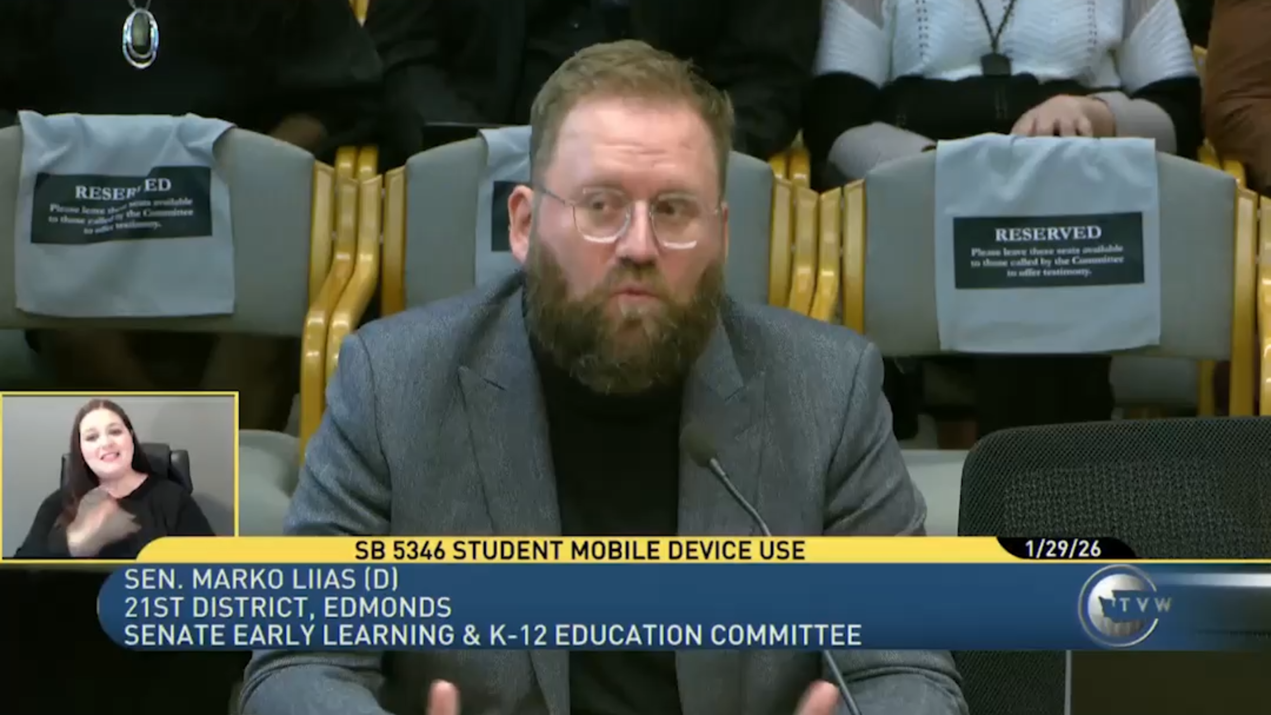 WA gets ‘F’ in new report card for lack of statewide school cellphone bans