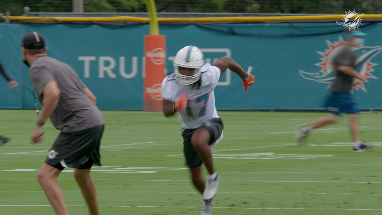 Dolphins rookie minicamp: Flo’s message, what impressed Waddle, Long’s coolest moment