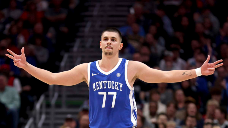 Former UK guard, Kerr Kriisa, federally indicted for $2.2M worth of wire fraud