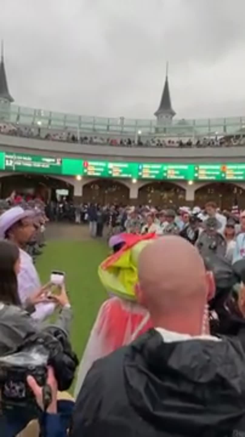 Decorated gymnast Simone Biles calls ‘Rider’s Up!’ at 2025 Kentucky Derby
