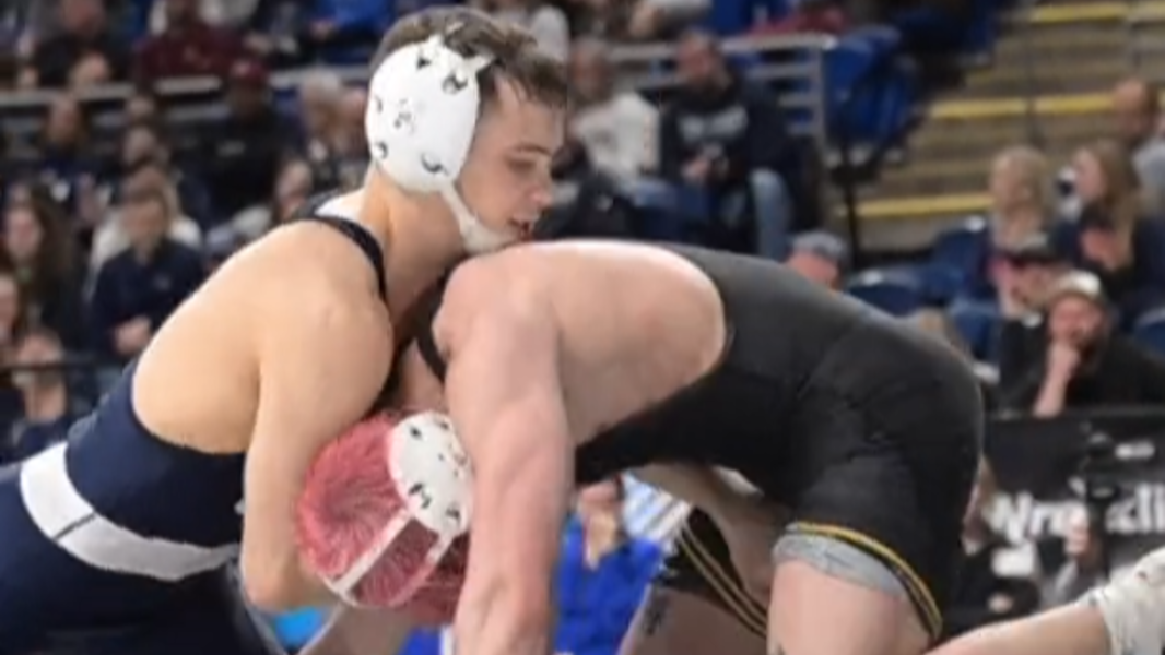 Penn State wrestlers dominant in quarterfinal round at Big Ten Championships