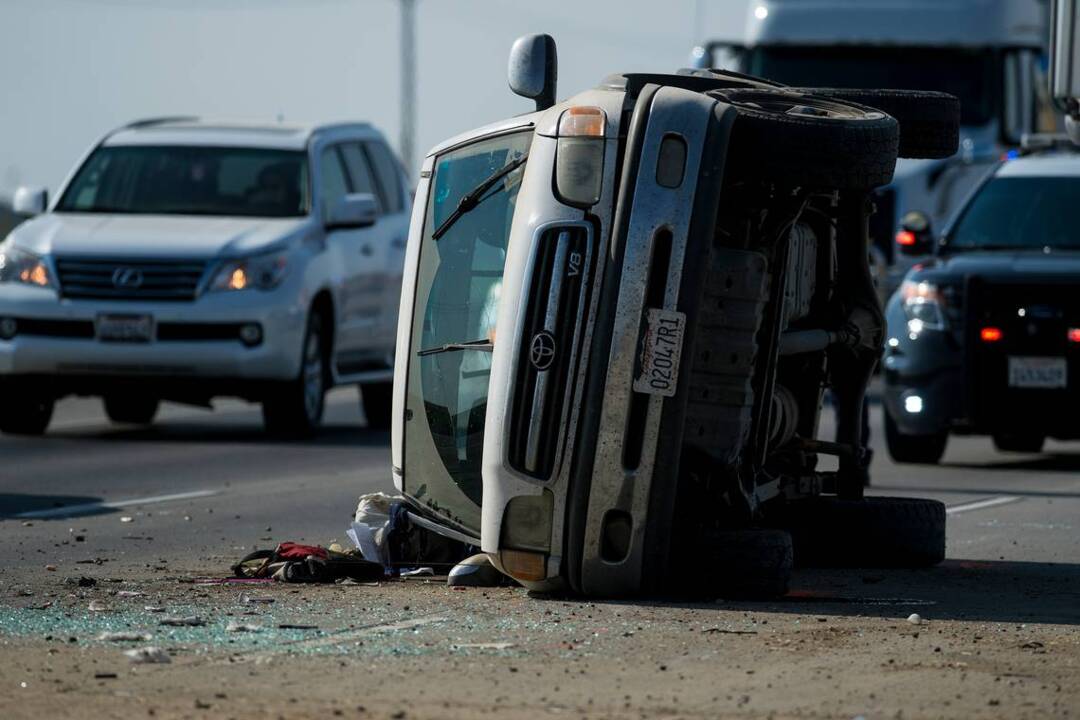 Woman ejected from vehicle during crash on Highway 99 in Merced County ...