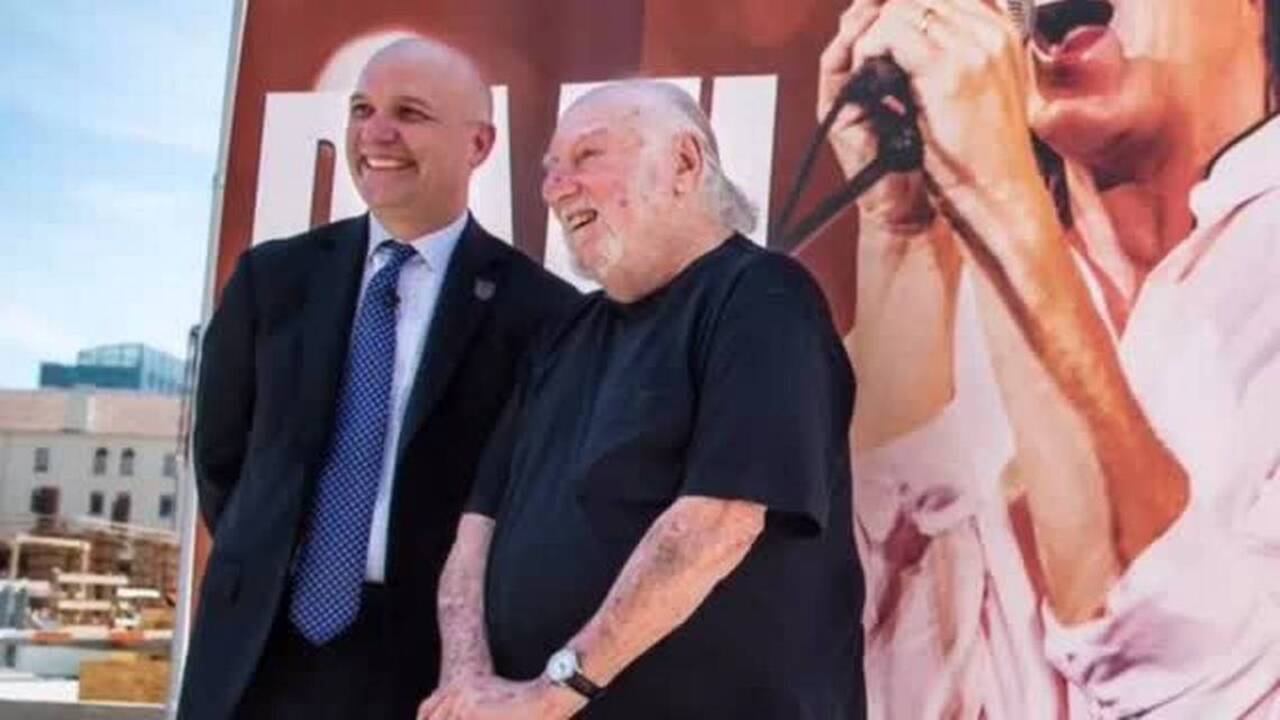 Historic Sacramento signs will hang at Golden 1