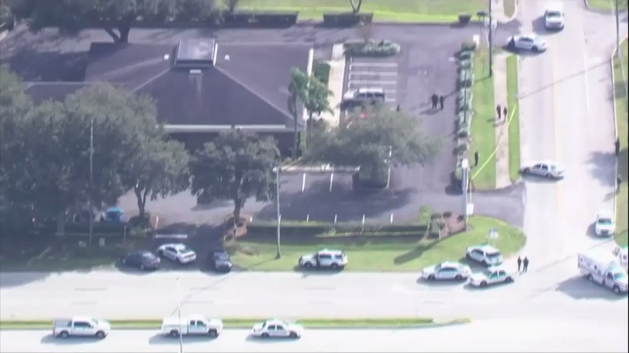Gunman kills five in Florida bank shooting | Miami Herald