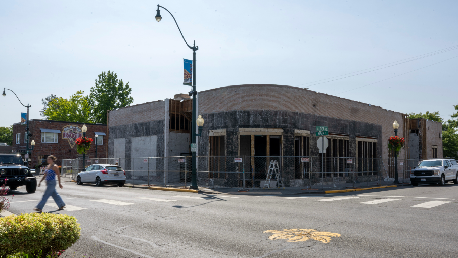 Former Bank of America site in Sumner to add coffee shop, offices in renovation