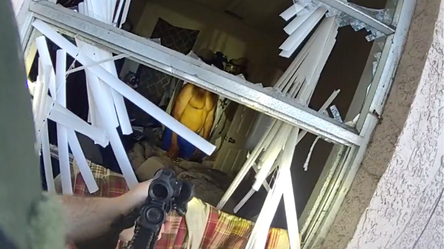 Bradenton bodycam footage shows moments before fatal police shooting