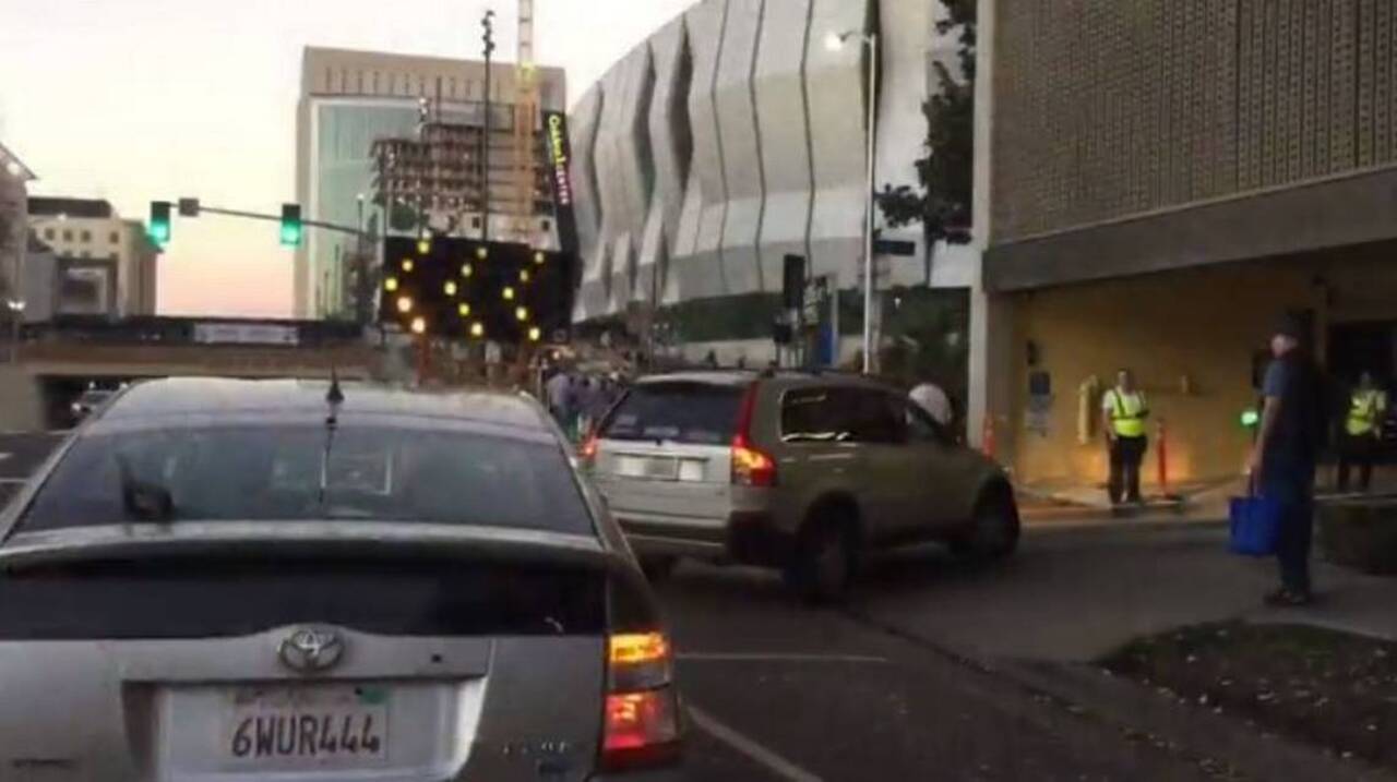 Kings games will be 30 minutes earlier. Will downtown traffic be more congested?