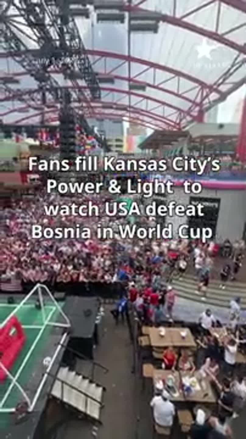 Fans fill Kansas City’s Power & Light  to watch USA defeat Bosnia in World Cup