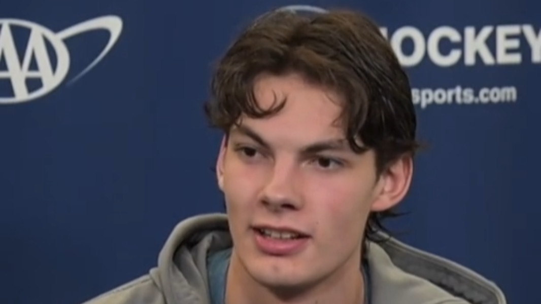 Penn State men's hockey players excited for Beaver Stadium game