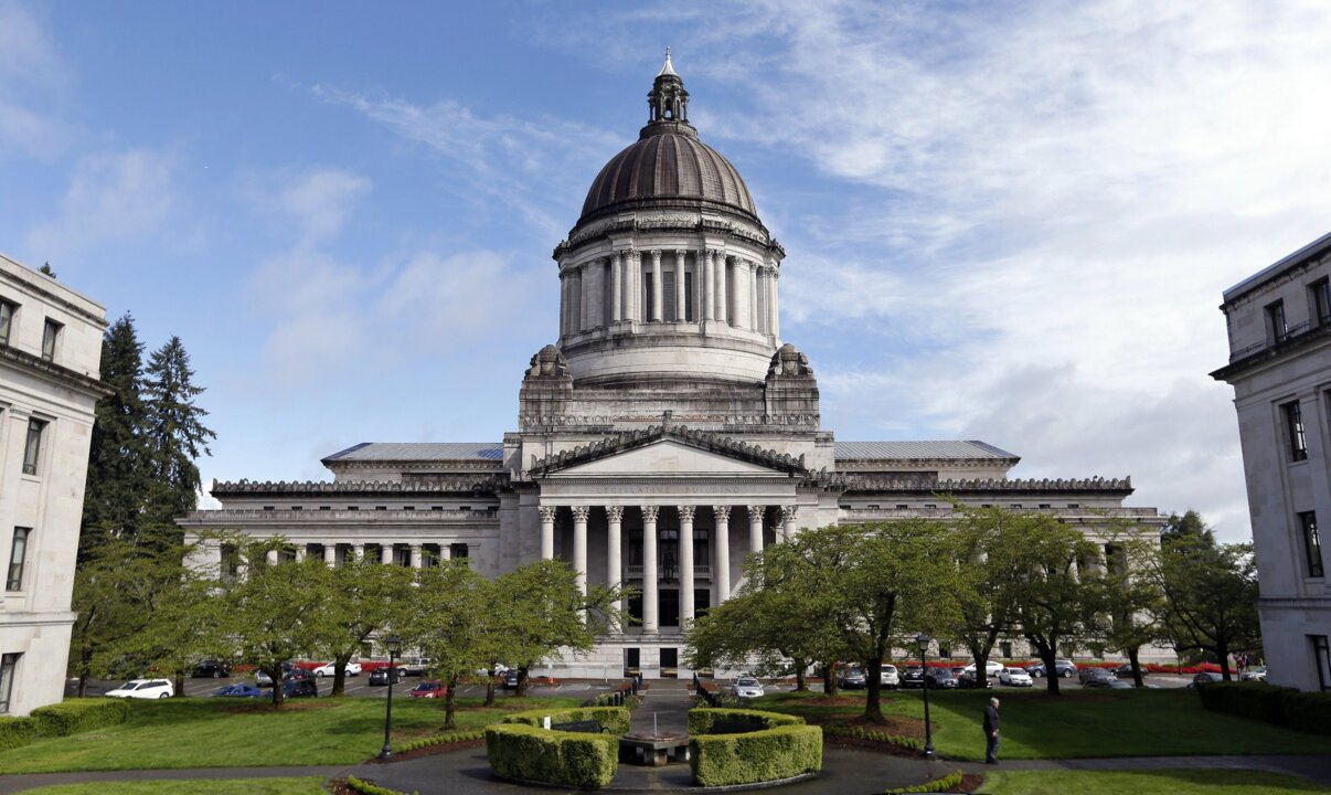 State’s public records laws apply to legislators, Supreme Court rules