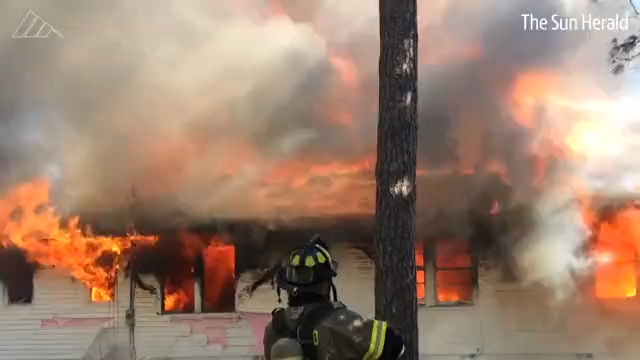 Italian restaurant in Lexington suffers ‘significant exterior damage’ from fire