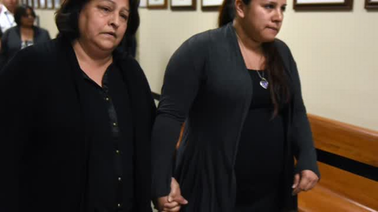 Prosecutors: Martin Martinez had $2 bill with Amanda Crews’ blood