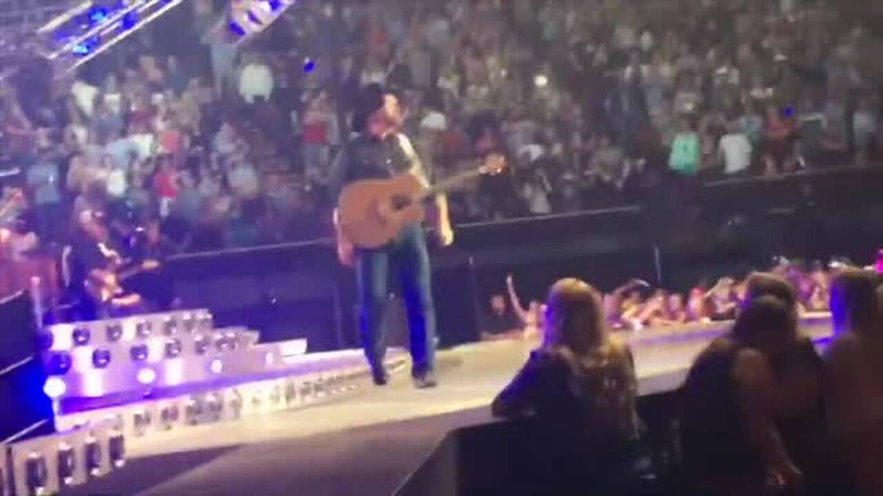 See how close this local woman got to Garth Brooks in concert
