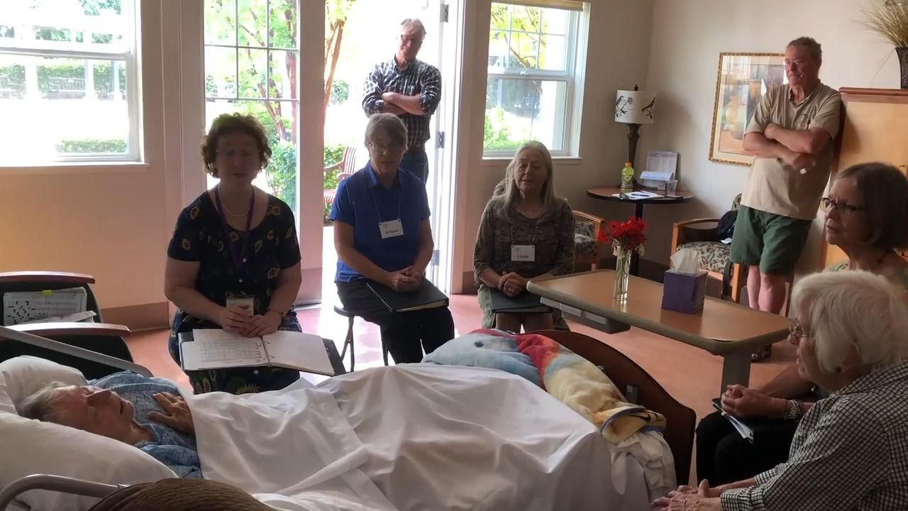 Modesto’s Threshold Choir plans public event to recall those who’ve died in pandemic