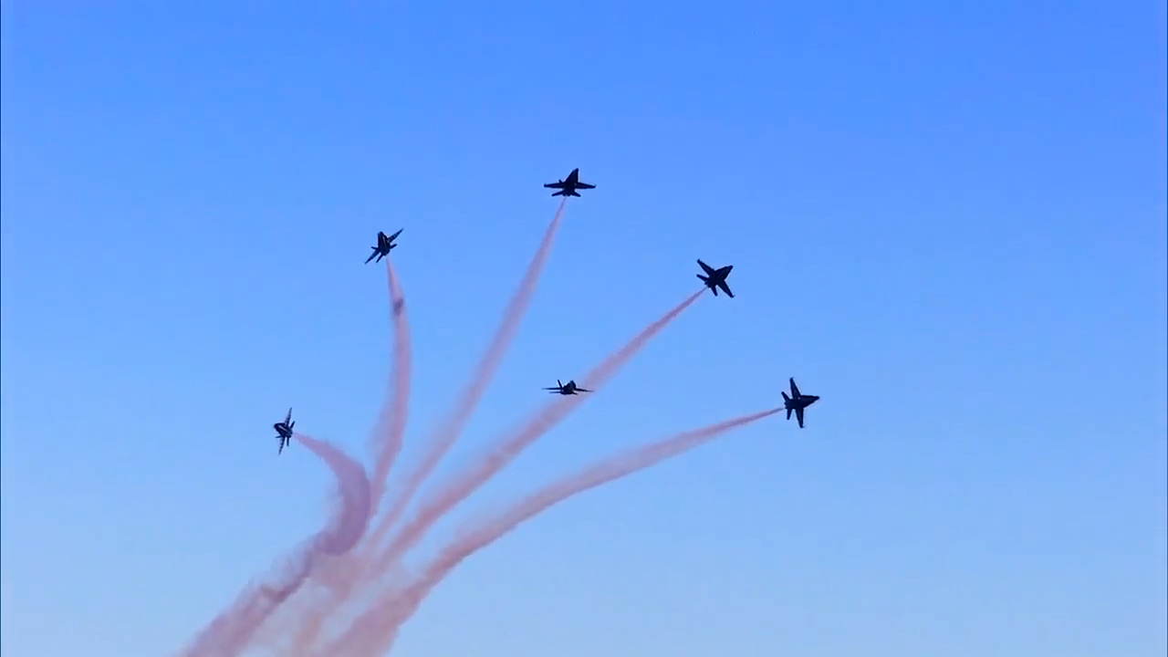 Want to see the Blue Angels over Biloxi? Here's what you need to know.