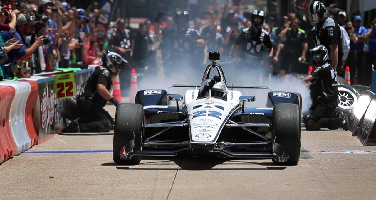 Indy cars take over downtown Fort Worth for pit stop challenge