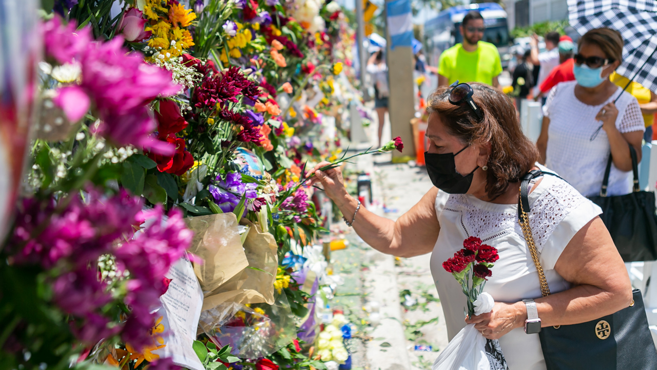 Surfside couple touched many — he as a teacher, she who never forgot a friend’s birthday