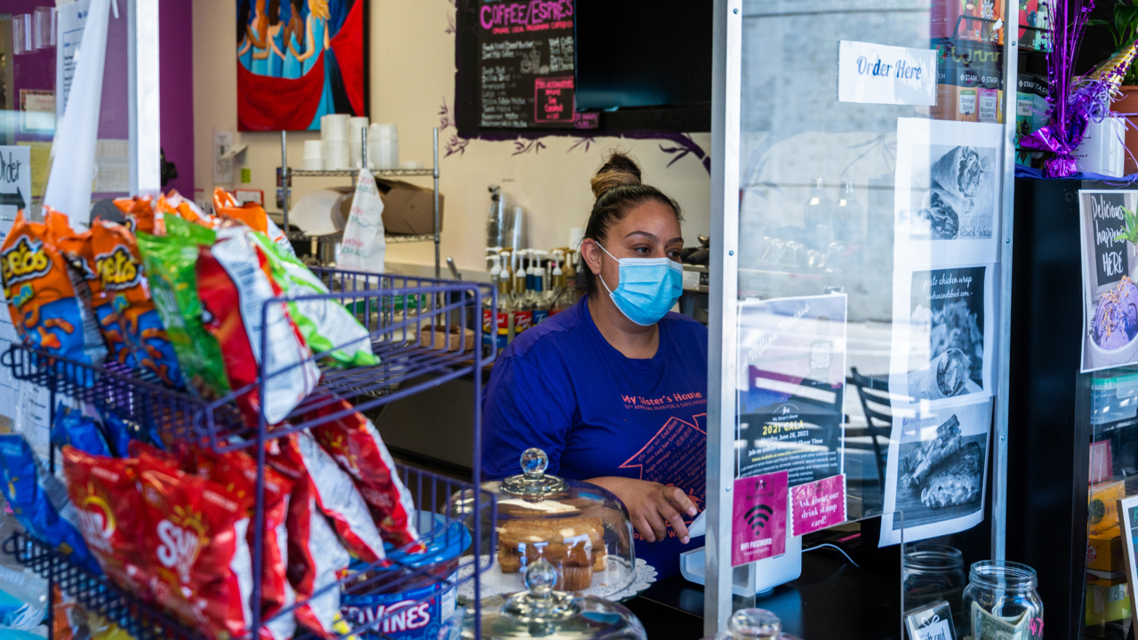 This Sacramento cafe helps victims of domestic violence. See how they weathered COVID