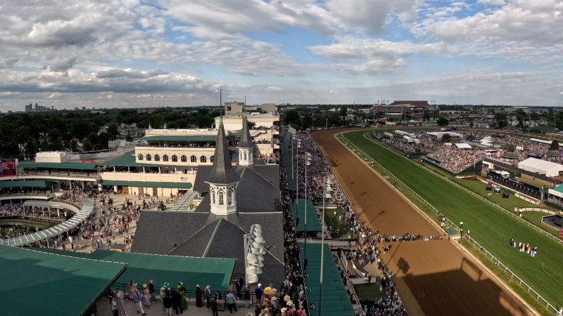 Timelapse: See Churchill Downs from dawn to dusk on Kentucky Derby Day 2026 (Video)