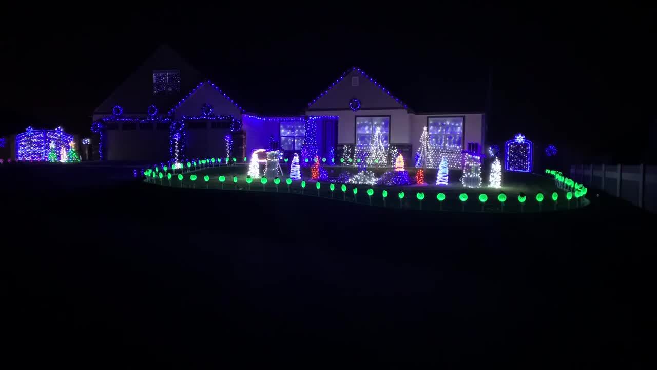 Holiday Lights 2020:11228 Beman, Pasco