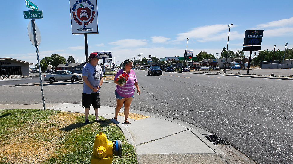 Scene of fatal motorcycle collision in downtown Kennewick